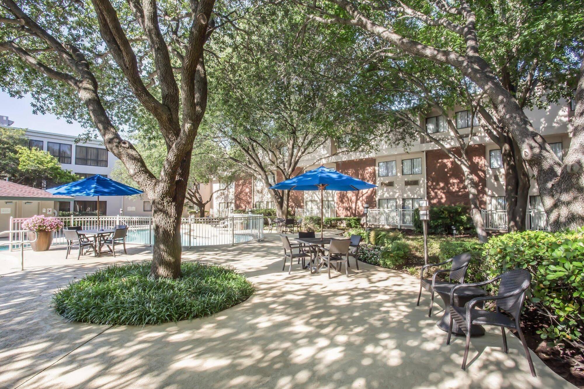Crowne Plaza Dallas Near Galleria-Addison Extérieur photo